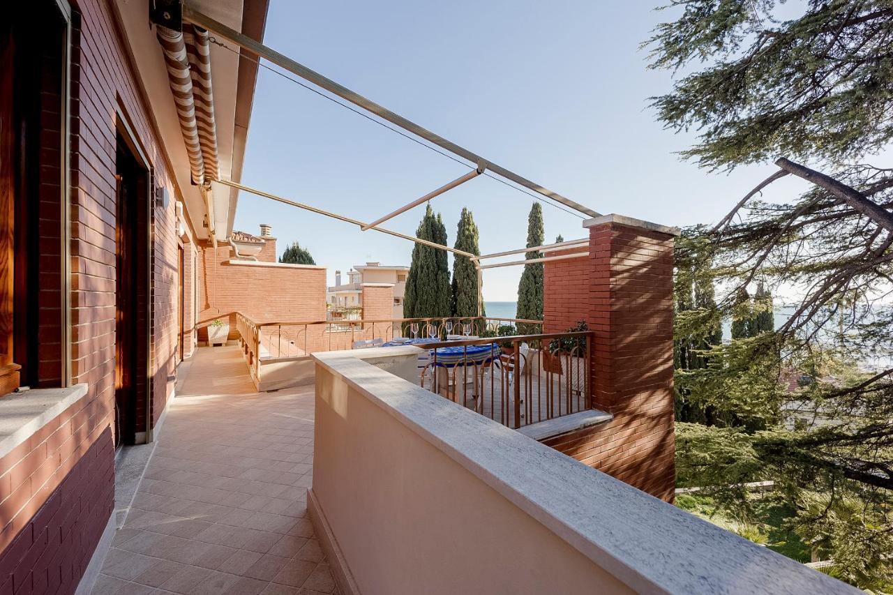 Portosole Attic - With Terrace And Private Parking *